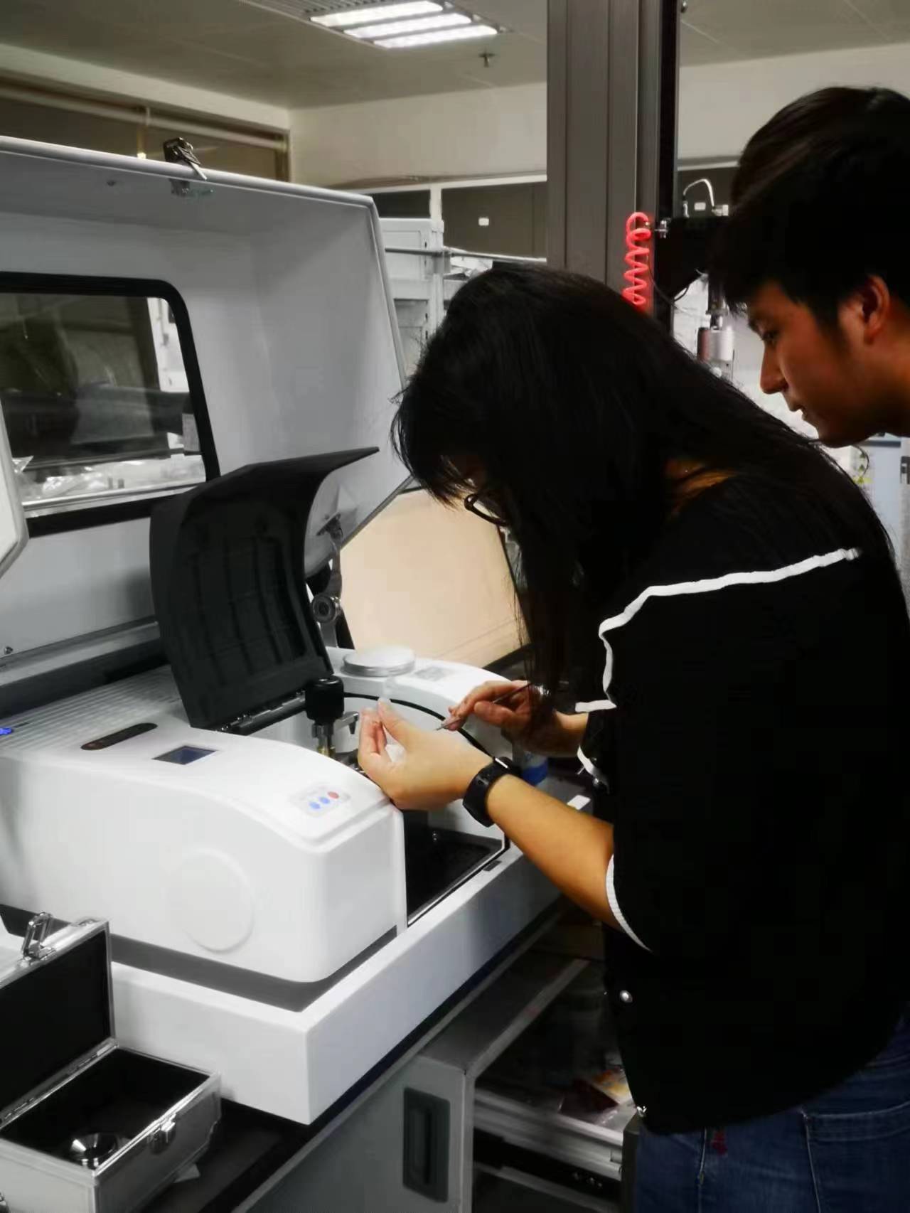 傅里叶红外光谱仪2024分析仪器助力 中医药行业_http://www.gdnp88.com_光谱仪案例和新闻_第1张