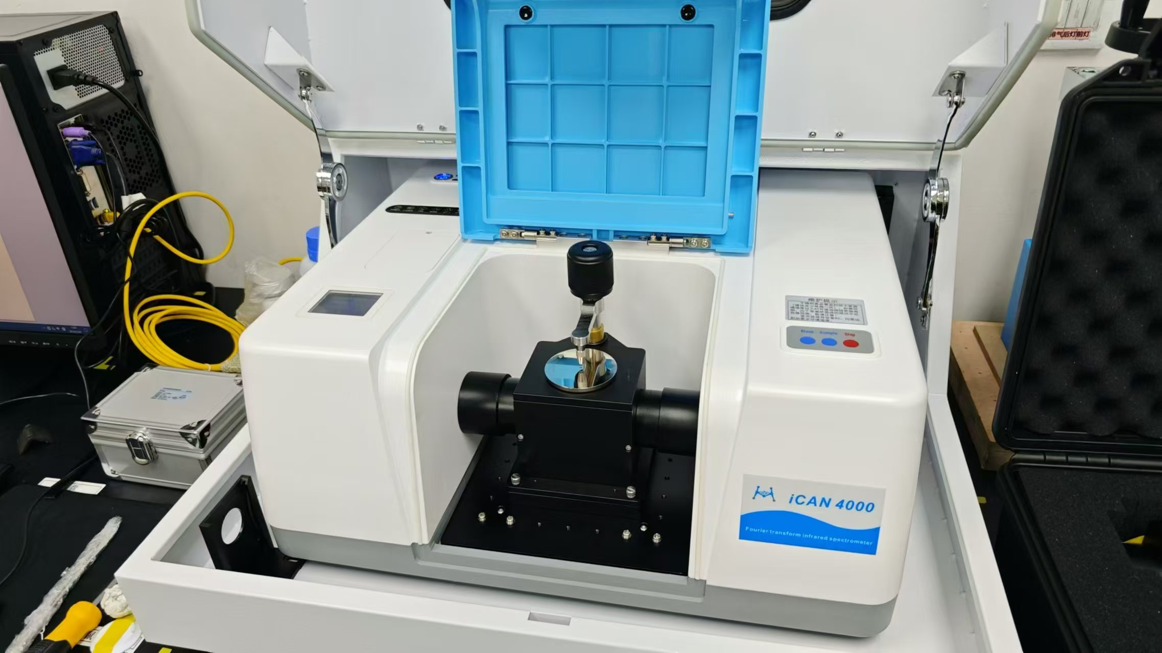 傅里叶红外光谱法,探索石英玻璃羟基含量的秘密_光谱仪案例和新闻_第1张_广东能谱科技有限公司 傅里叶红外光谱法,探索石英玻璃羟基含量的秘密_http://www.gdnp88.com_光谱仪案例和新闻_第1张